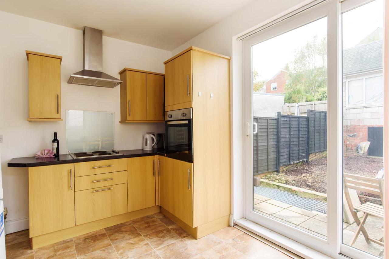 Handpost View Apartment นิวพอร์ต ภายนอก รูปภาพ